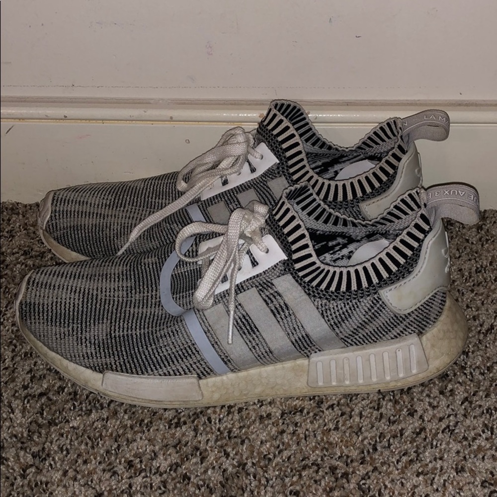 NMD r1 “Glitch”